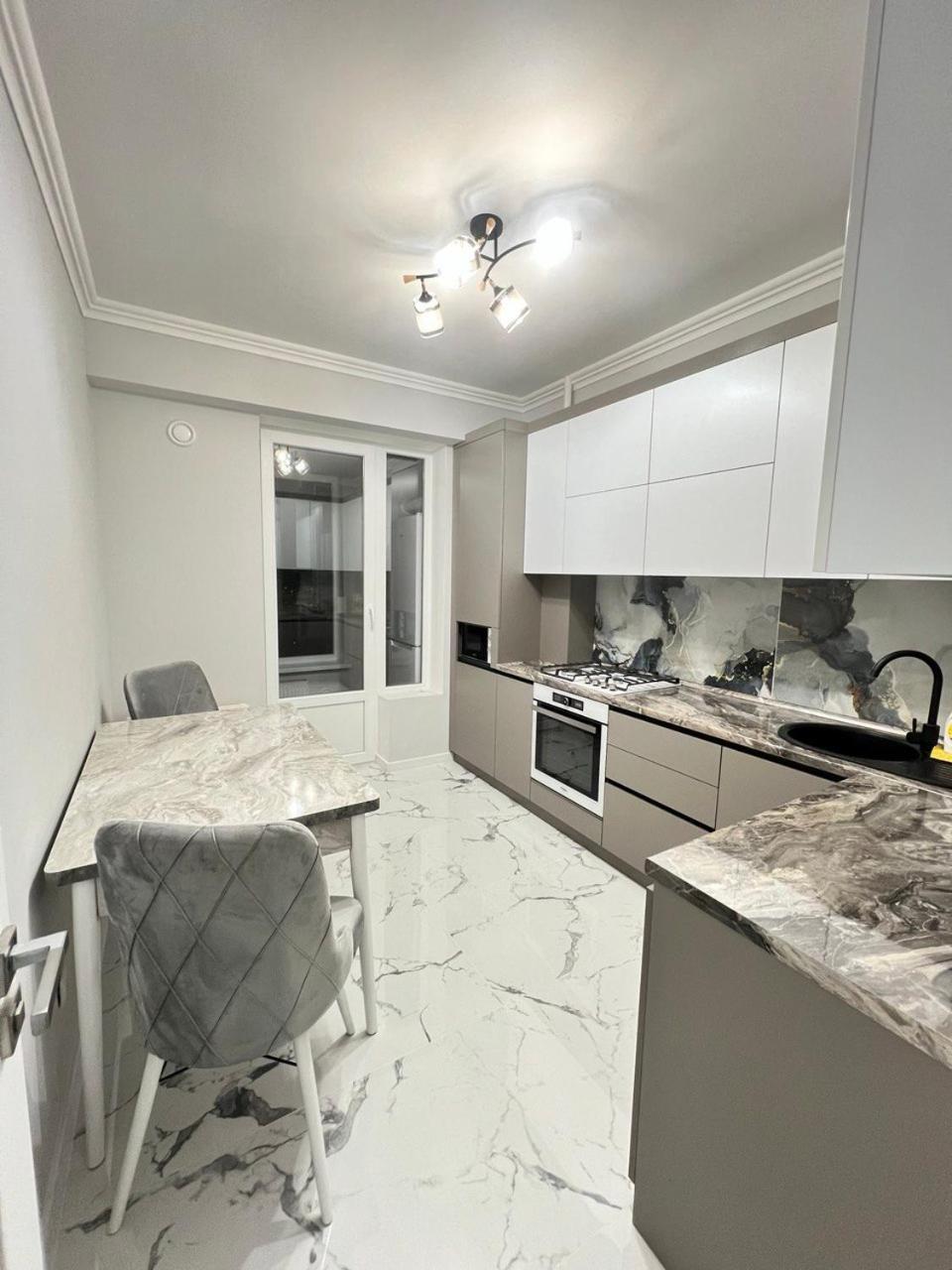 Apartament Luxury Aparts Chisinau